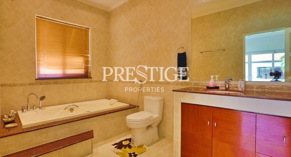 For sale そして for rent 6 ベッドルーム house in Jomtien, Pattaya