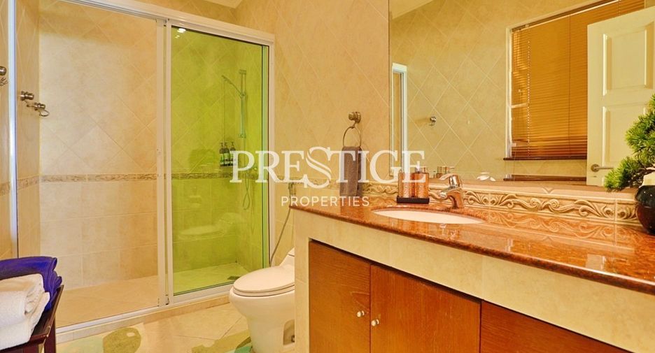 For sale そして for rent 6 ベッドルーム house in Jomtien, Pattaya