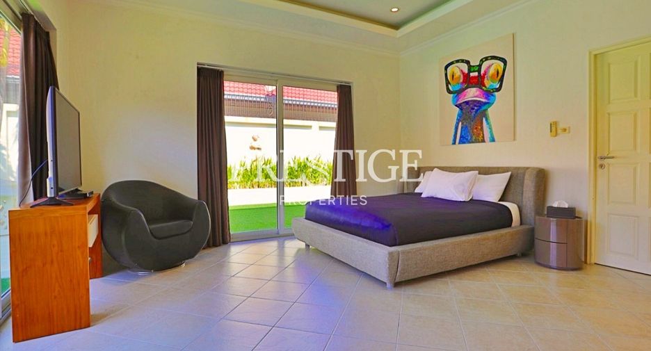 For sale そして for rent 6 ベッドルーム house in Jomtien, Pattaya