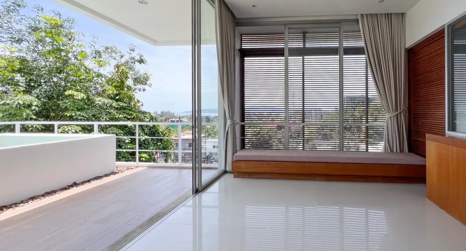 For sale 3 bed condo in Thalang, Phuket