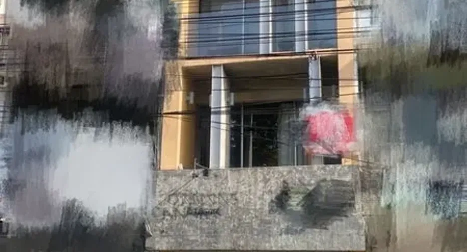 For rent and for sale 3 bedrooms retail Space in Watthana, Bangkok