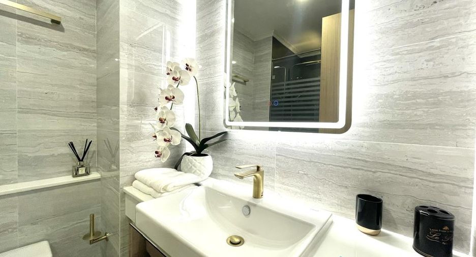 For sale studio condo in Bang Lamung, Chonburi