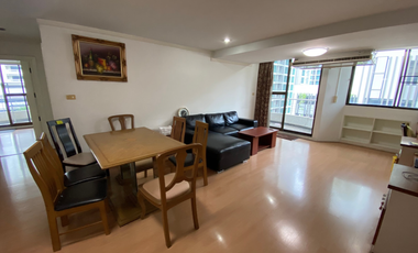 For sale 2 bed condo in Watthana, Bangkok