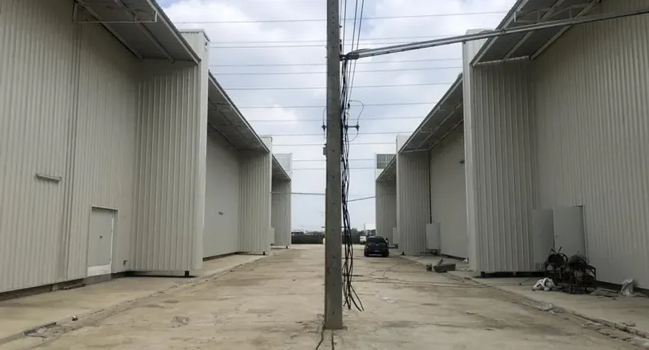 For rent warehouse in Khlong Luang, Pathum Thani