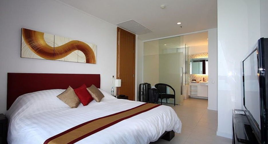 For rent 2 bedrooms condo in Bang Lamung, Chonburi