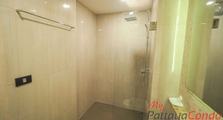 À vendre 1 chambre condo à Sattahip, Chonburi