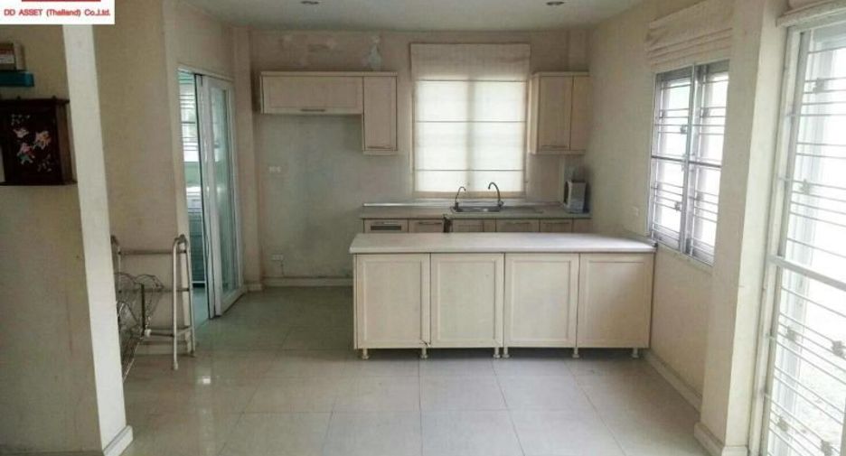 For rent そして for sale 3 Beds house in Min Buri, Bangkok