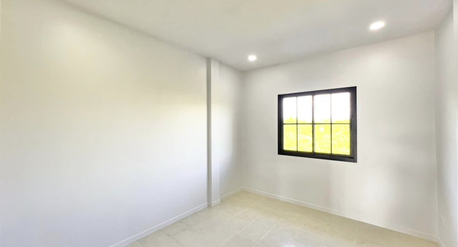 For sale 3 bed townhouse in Mueang Phuket, Phuket