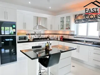 Продажа 2 спальни дом в Банг Сарай, Паттайя