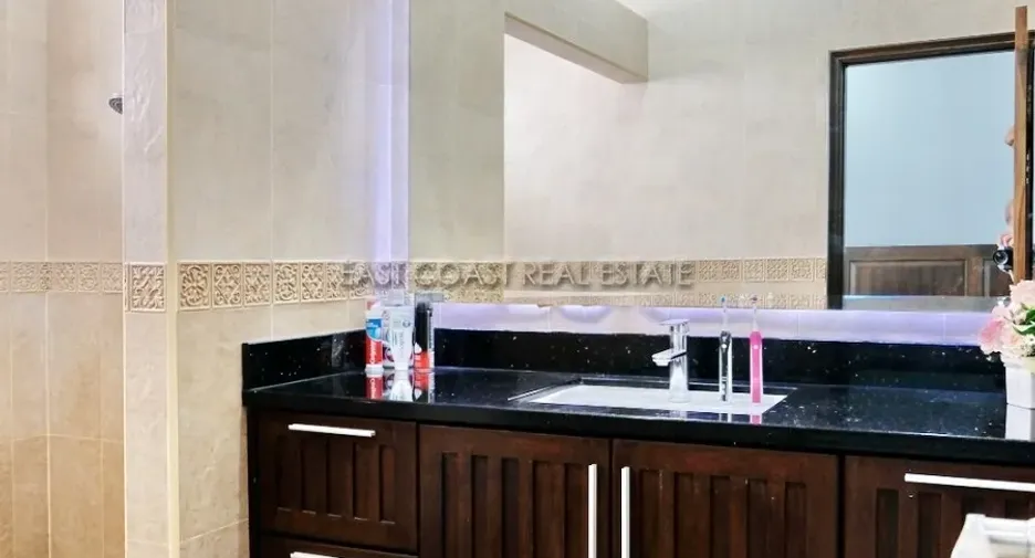 Casa en venta de 2 habitaciones en Bang Saray, Pattaya