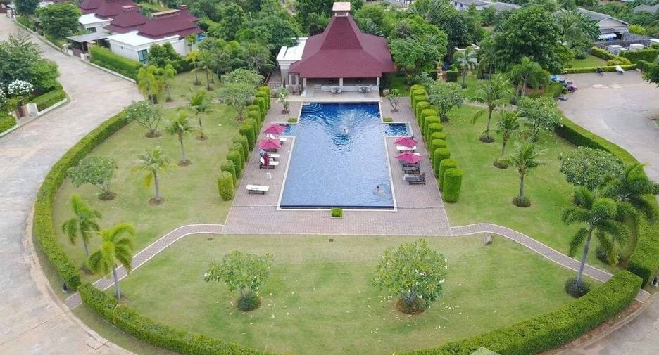 For sale 4 bed villa in Pran Buri, Prachuap Khiri Khan