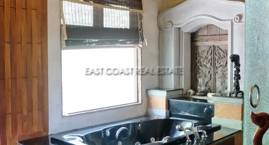 À vendre 5 chambres maison à Bang Lamung, Chonburi