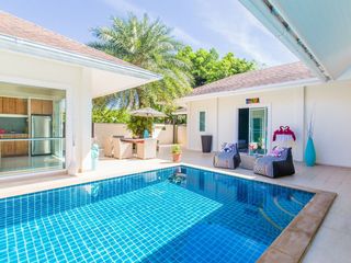 For sale 4 Beds villa in Mueang Phuket, Phuket