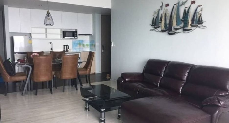 For rent 3 bedrooms condo in Bang Lamung, Chonburi