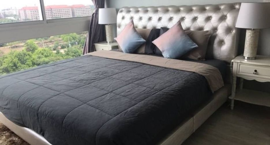 For rent 3 bedrooms condo in Bang Lamung, Chonburi
