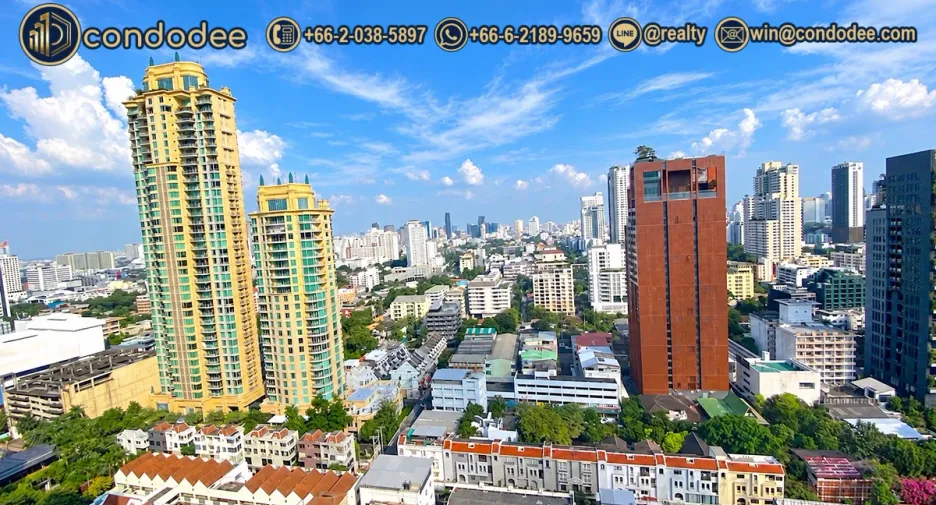 For sale 3 bedrooms condo in Watthana, Bangkok