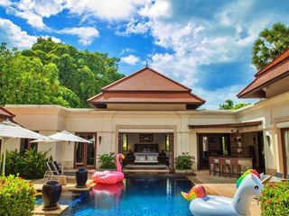 For rent 4 bedrooms villa in Mueang Phuket, Phuket