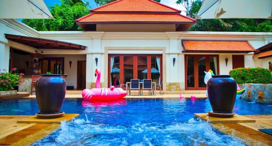 For rent 4 bedrooms villa in Mueang Phuket, Phuket