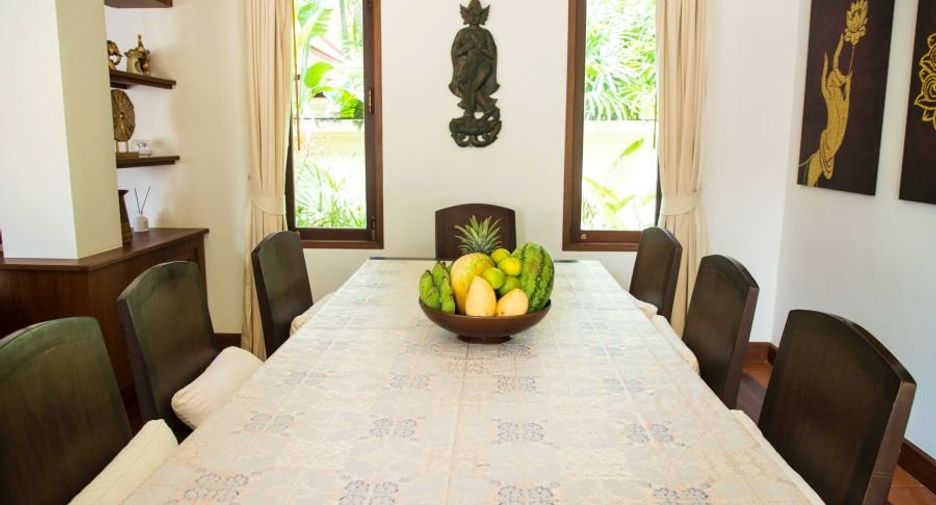 For rent 4 bedrooms villa in Mueang Phuket, Phuket
