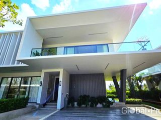 For sale 4 bedrooms house in Bang Lamung, Chonburi