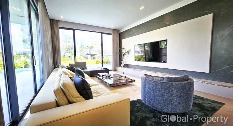 Haus zum Kauf mit 4 Zimmer in Bang Lamung, Chonburi
