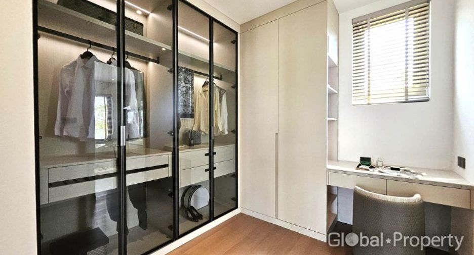 Haus zum Kauf mit 4 Zimmer in Bang Lamung, Chonburi