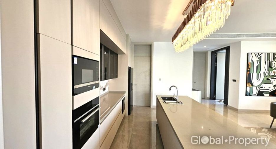 Haus zum Kauf mit 4 Zimmer in Bang Lamung, Chonburi