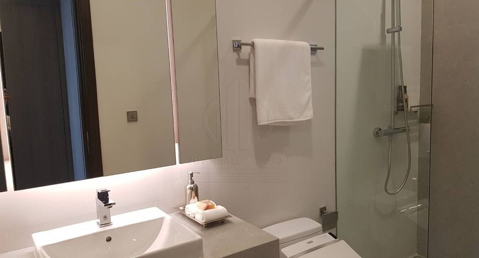 For sale 3 bed condo in Khlong Toei, Bangkok