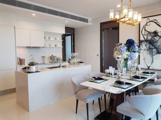 For sale 3 bedrooms condo in Khlong Toei, Bangkok