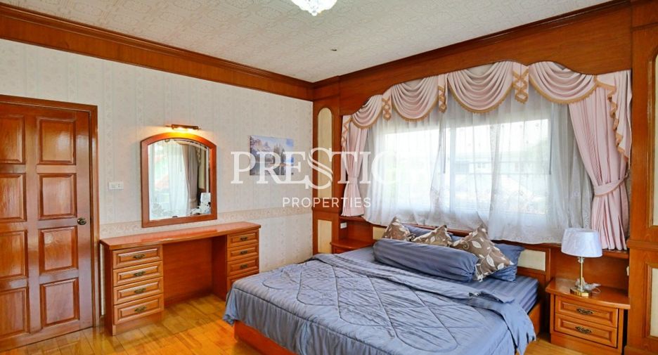 Haus zum Kauf mit 5 Zimmer in East Pattaya, Pattaya