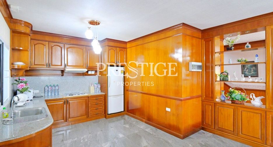 Haus zum Kauf mit 5 Zimmer in East Pattaya, Pattaya