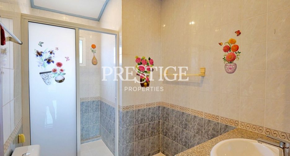 Haus zum Kauf mit 5 Zimmer in East Pattaya, Pattaya