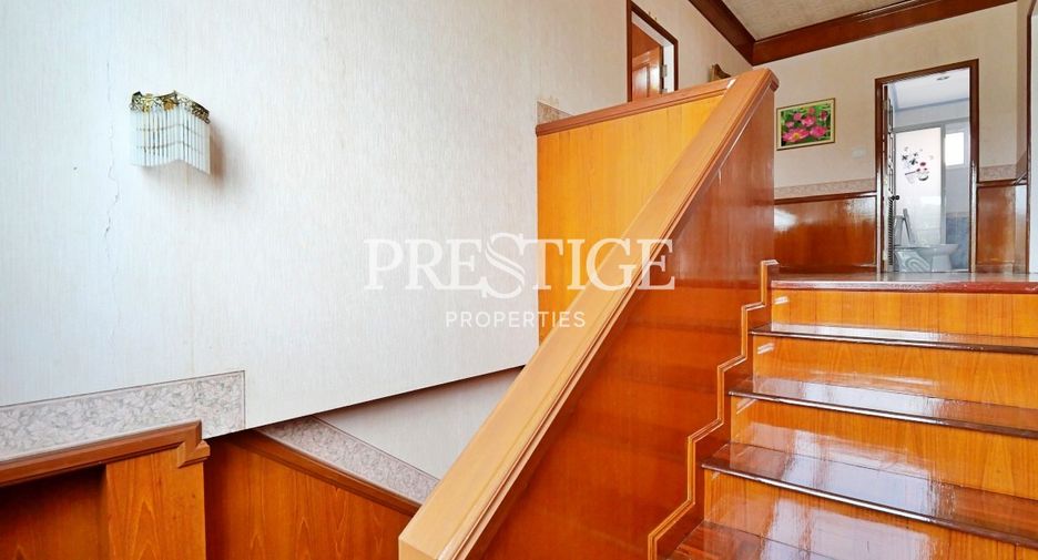 Haus zum Kauf mit 5 Zimmer in East Pattaya, Pattaya