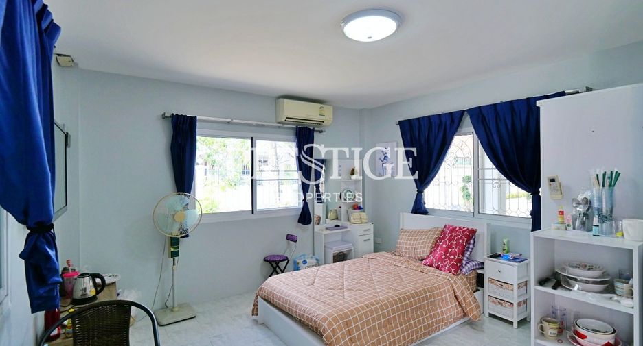 Haus zum Kauf mit 5 Zimmer in East Pattaya, Pattaya