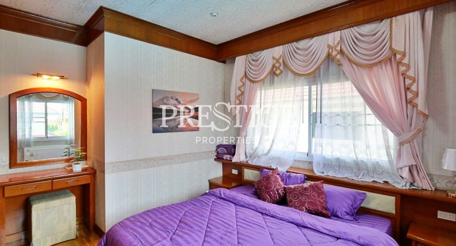 Haus zum Kauf mit 5 Zimmer in East Pattaya, Pattaya