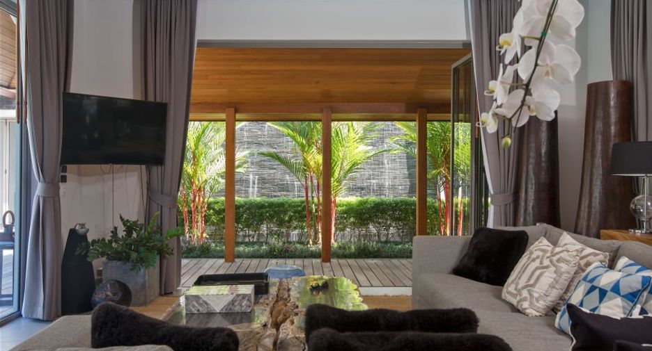 For rent and for sale 4 bedrooms villa in Thalang, Phuket