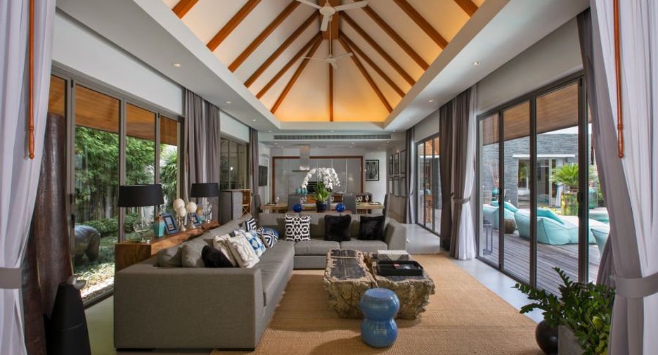 For rent and for sale 4 bedrooms villa in Thalang, Phuket