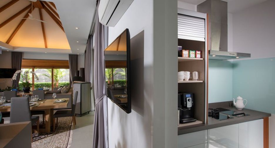 For rent and for sale 4 bedrooms villa in Thalang, Phuket