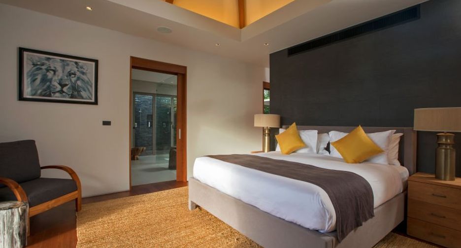For rent and for sale 4 bedrooms villa in Thalang, Phuket