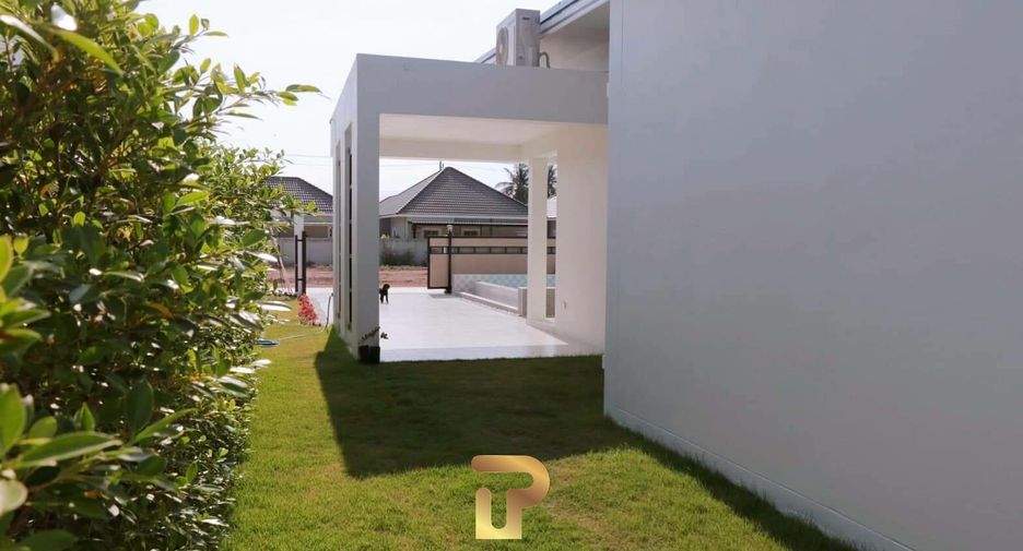 For sale 2 bedrooms villa in Cha Am, Phetchaburi