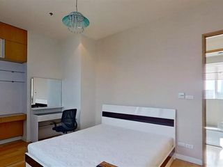 À vendre 2 chambres condo à Khlong Toei, Bangkok