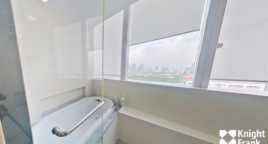 Wohnung zum Kauf mit 2 Zimmer in Khlong Toei, Bangkok