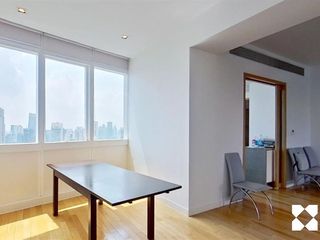 À vendre 2 chambres condo à Khlong Toei, Bangkok