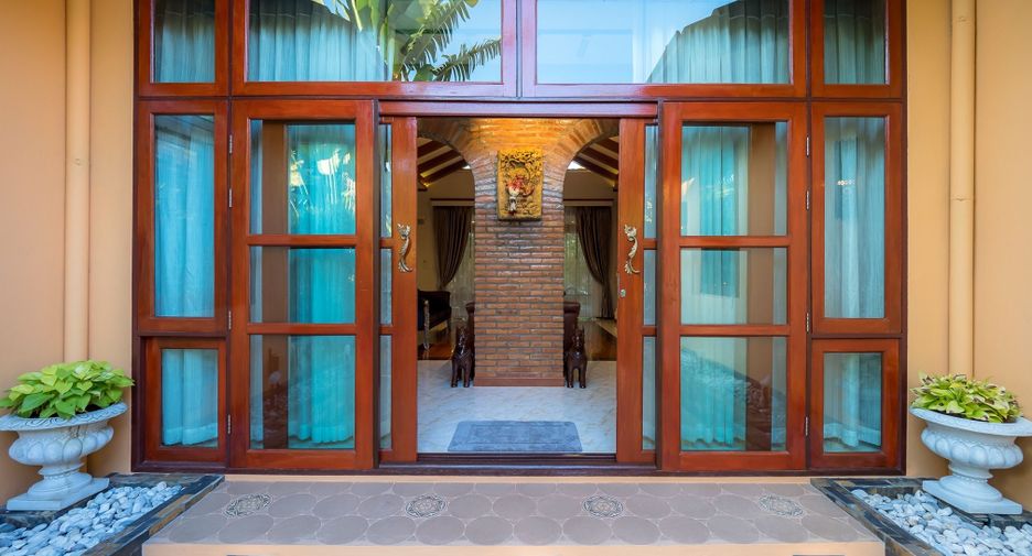 For rent 5 bed villa in Hang Dong, Chiang Mai