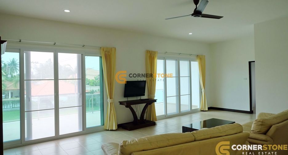 Haus zur Miete und zum Kauf mit 5 Zimmer in Bang Lamung, Chonburi