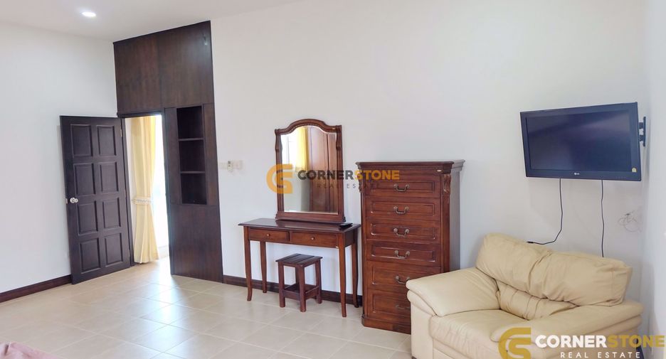 Haus zur Miete und zum Kauf mit 5 Zimmer in Bang Lamung, Chonburi