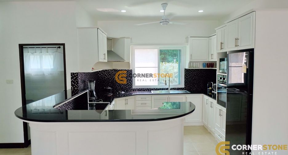 Haus zur Miete und zum Kauf mit 5 Zimmer in Bang Lamung, Chonburi