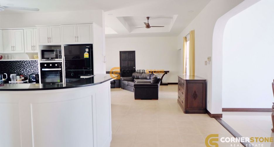 Haus zur Miete und zum Kauf mit 5 Zimmer in Bang Lamung, Chonburi