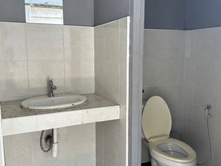 For rent warehouse in Lat Phrao, Bangkok