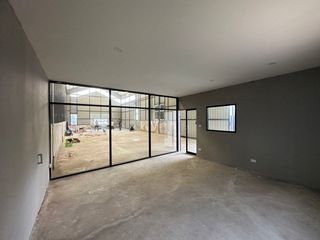 For rent warehouse in Lat Phrao, Bangkok